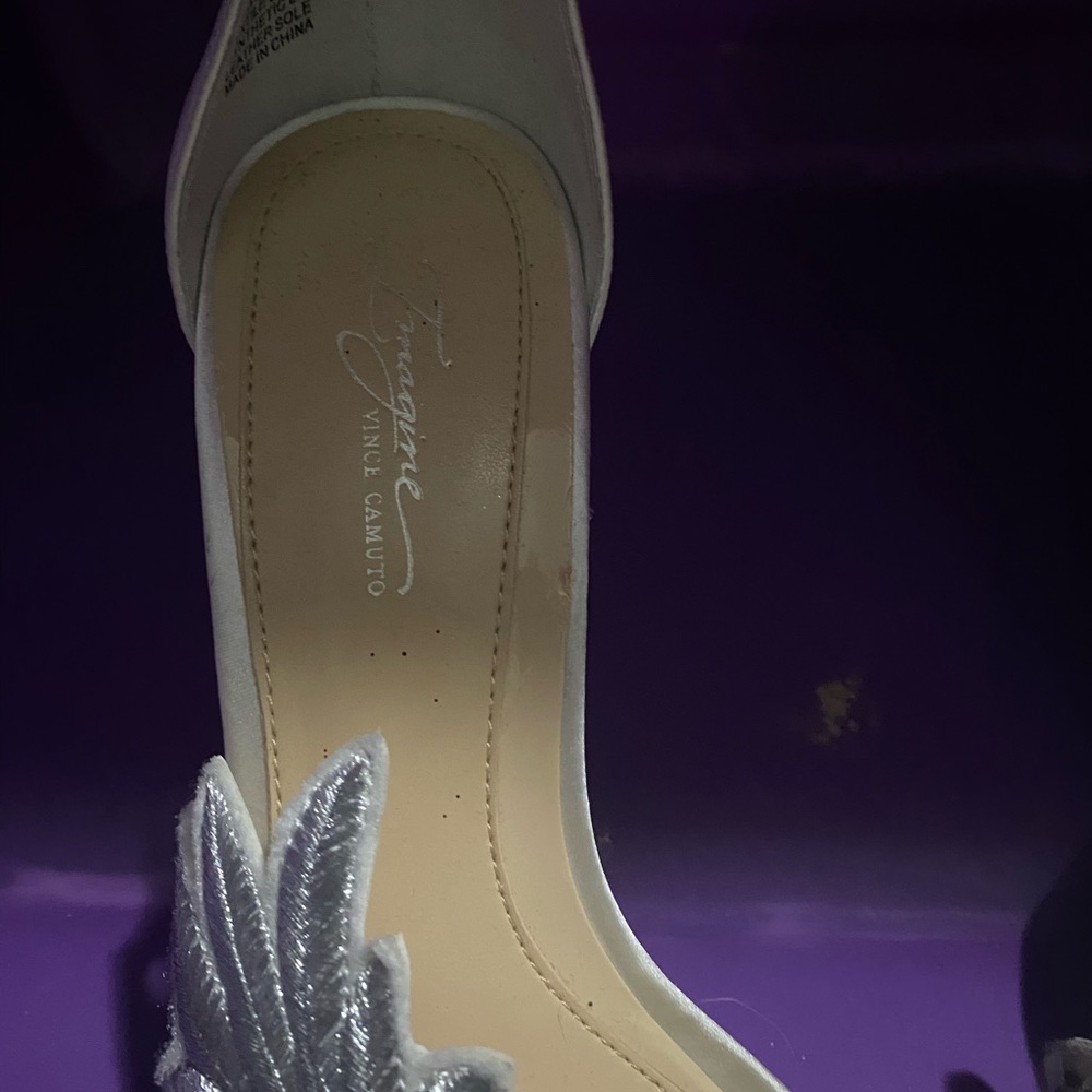 Heels - Picture 6 of 7